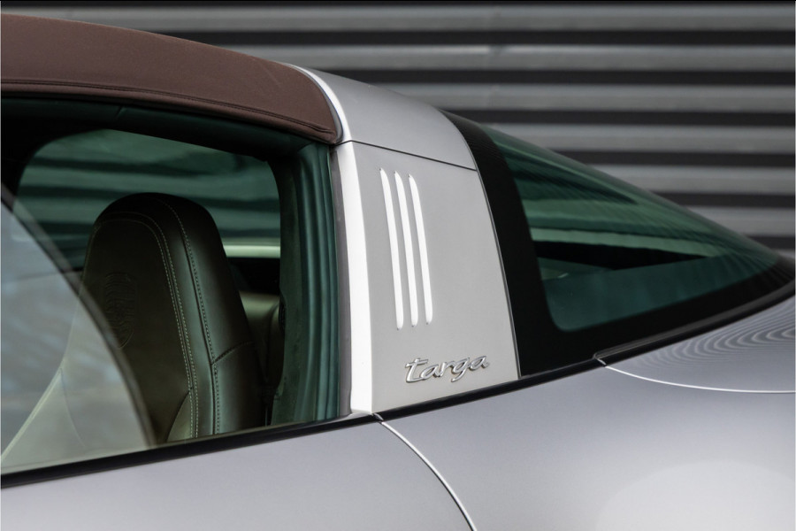 Porsche 911 Targa 4S - Clubleder Truffel Porsche 911 Targa 4S - Clubleder Truffel