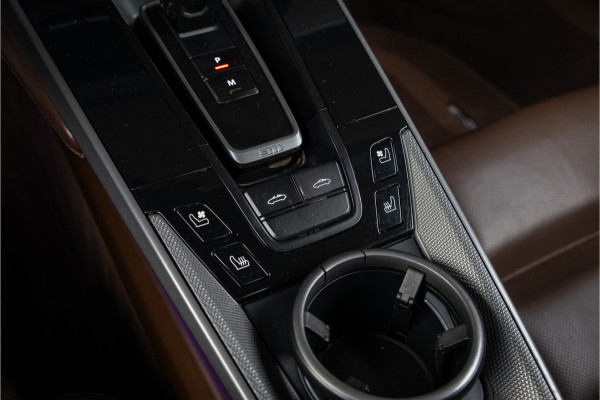 Porsche 911 Targa 4S - Clubleder Truffel Porsche 911 Targa 4S - Clubleder Truffel