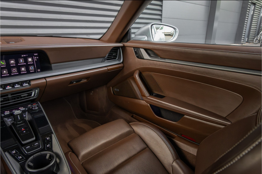 Porsche 911 Targa 4S - Clubleder Truffel Porsche 911 Targa 4S - Clubleder Truffel