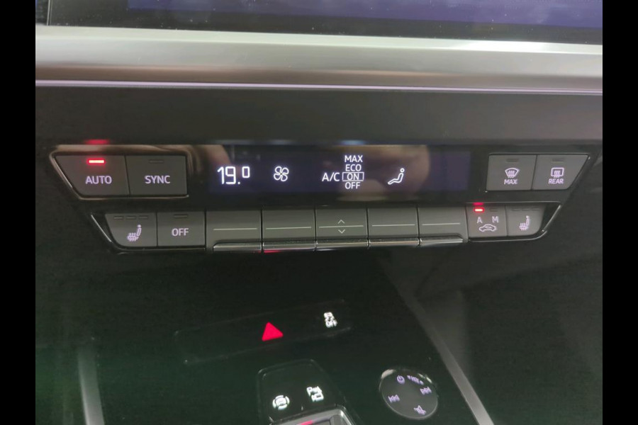 Audi Q4 e-tron 40 Advanced 77 kWh | Navi | Camera | Virtual Audi Q4 e-tron 40 Advanced 77 kWh | Navi | Camera | Virtual