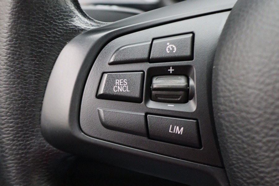 BMW X1 sDrive18i Centennial High Executive Automaat Camera, LED, Navigatie, Climate, Trekhaak, PDC BMW X1 sDrive18i Centennial High Executive Automaat Camera, LED, Navigatie, Climate, Trekhaak, PDC