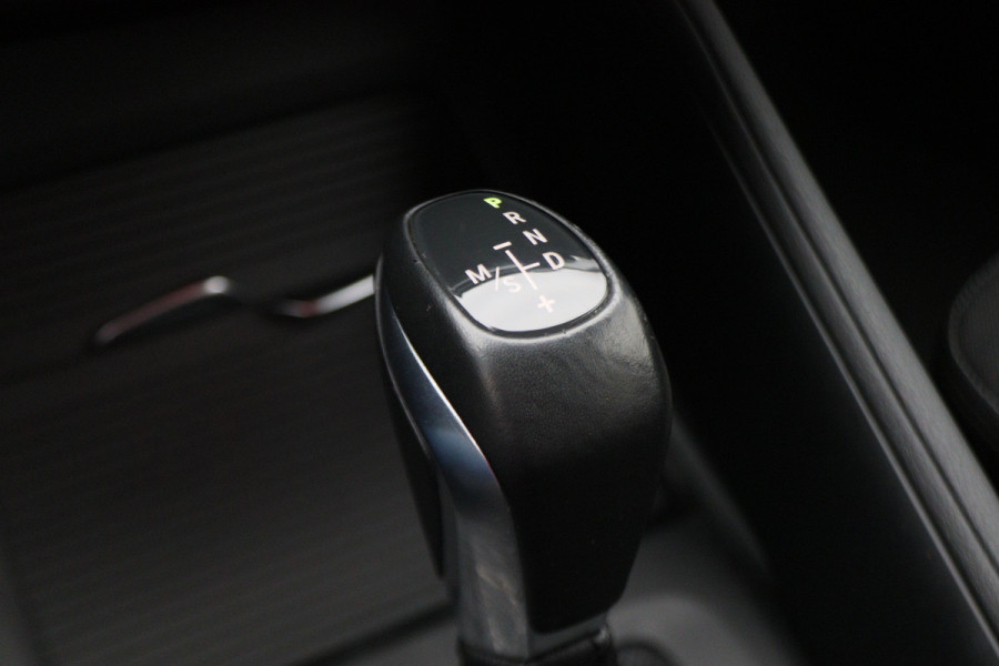 BMW X1 sDrive18i Centennial High Executive Automaat Camera, LED, Navigatie, Climate, Trekhaak, PDC BMW X1 sDrive18i Centennial High Executive Automaat Camera, LED, Navigatie, Climate, Trekhaak, PDC