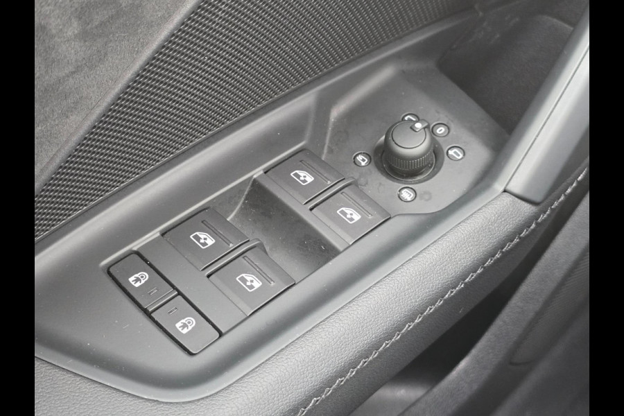 Audi A3 Sportback 40 TFSI e S edition Competition Audi A3 Sportback 40 TFSI e S edition Competition