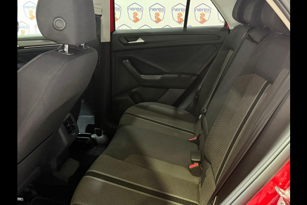 Volkswagen T-Roc 1.5 TSI Style/Navi/AppleCarplay/Lane Asist