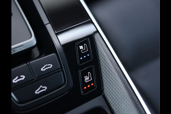 Porsche 911 3.8 Turbo S | Lift - Schuifdak - PDCC - Vierwielbesturing Porsche 911 3.8 Turbo S | Lift - Schuifdak - PDCC - Vierwielbesturing