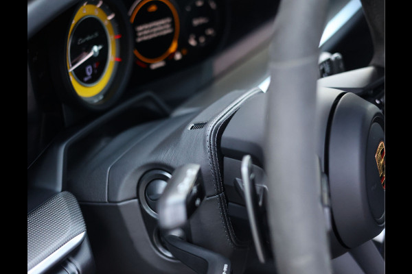 Porsche 911 3.8 Turbo S | Lift - Schuifdak - PDCC - Vierwielbesturing Porsche 911 3.8 Turbo S | Lift - Schuifdak - PDCC - Vierwielbesturing