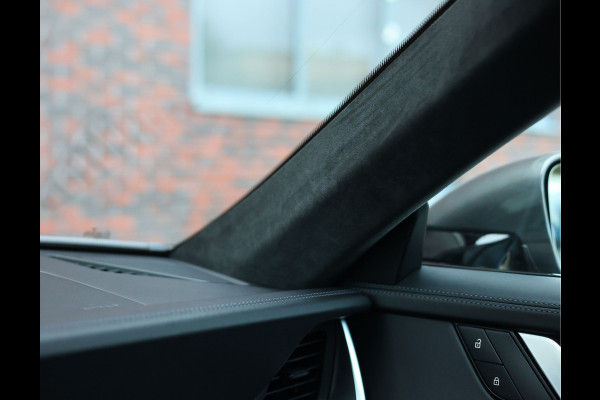 Porsche 911 3.8 Turbo S | Lift - Schuifdak - PDCC - Vierwielbesturing Porsche 911 3.8 Turbo S | Lift - Schuifdak - PDCC - Vierwielbesturing