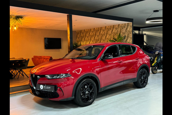 Alfa Romeo Tonale 1.5T Hybrid Sprint Garantie Carplay Adoptieve Cruise Clima Navi Led Dab Rijklaar Alfa Romeo Tonale 1.5T Hybrid Sprint Garantie Carplay Adoptieve Cruise Clima Navi Led Dab Rijklaar