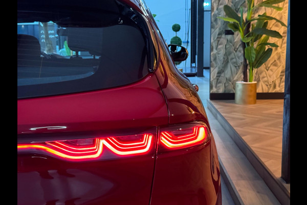 Alfa Romeo Tonale 1.5T Hybrid Sprint Garantie Carplay Adoptieve Cruise Clima Navi Led Dab Rijklaar Alfa Romeo Tonale 1.5T Hybrid Sprint Garantie Carplay Adoptieve Cruise Clima Navi Led Dab Rijklaar