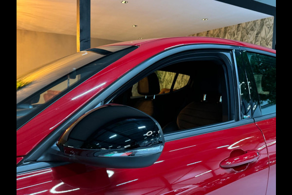 Alfa Romeo Tonale 1.5T Hybrid Sprint Garantie Carplay Adoptieve Cruise Clima Navi Led Dab Rijklaar Alfa Romeo Tonale 1.5T Hybrid Sprint Garantie Carplay Adoptieve Cruise Clima Navi Led Dab Rijklaar