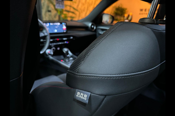 Alfa Romeo Tonale 1.5T Hybrid Sprint Garantie Carplay Adoptieve Cruise Clima Navi Led Dab Rijklaar Alfa Romeo Tonale 1.5T Hybrid Sprint Garantie Carplay Adoptieve Cruise Clima Navi Led Dab Rijklaar