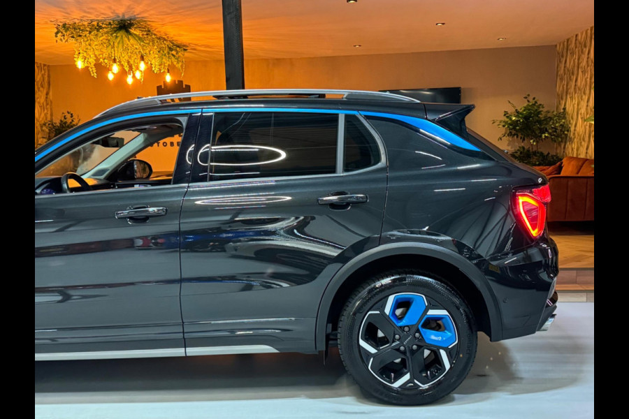 Lynk & Co 01 Garantie Memory Pano Camera StoelVW Elek Achterklep Carplay Blindspot ACC Clima Navi Led Dab Rijklaar Lynk & Co 01 Garantie Memory Pano Camera StoelVW Elek Achterklep Carplay Blindspot ACC Clima Navi Led Dab Rijklaar