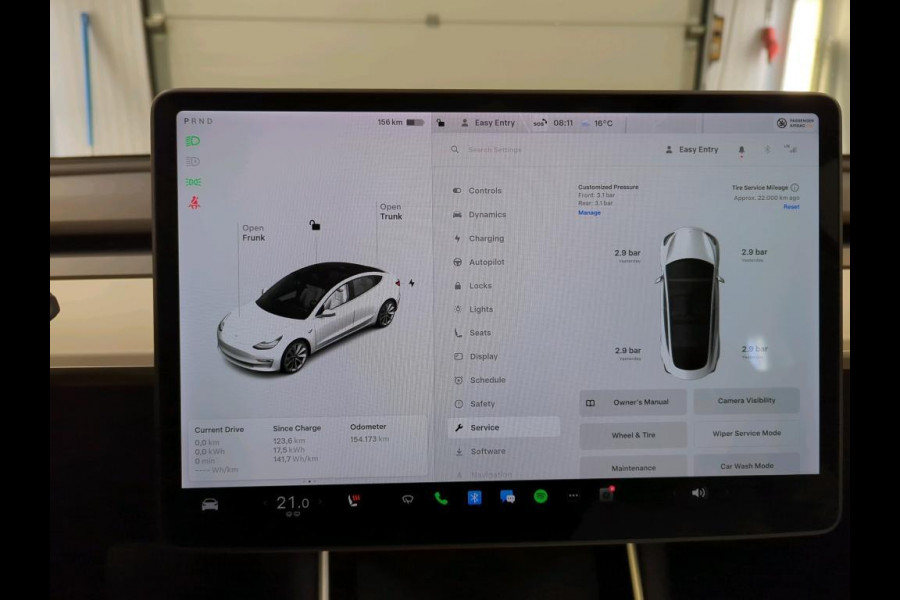 Tesla Model 3 Range Plus RWD | Autopilot | Panorama | Leder Tesla Model 3 Range Plus RWD | Autopilot | Panorama | Leder