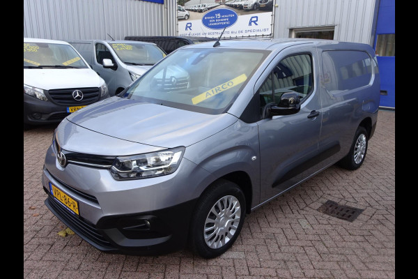 Toyota PROACE CITY 1.5 D-4D Navigator Long 130 PK NAVI CRUISE PDC Toyota PROACE CITY 1.5 D-4D Navigator Long 130 PK NAVI CRUISE PDC