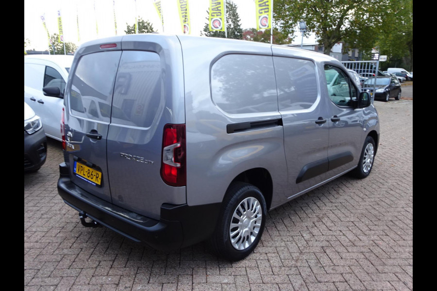 Toyota PROACE CITY 1.5 D-4D Navigator Long 130 PK NAVI CRUISE PDC Toyota PROACE CITY 1.5 D-4D Navigator Long 130 PK NAVI CRUISE PDC