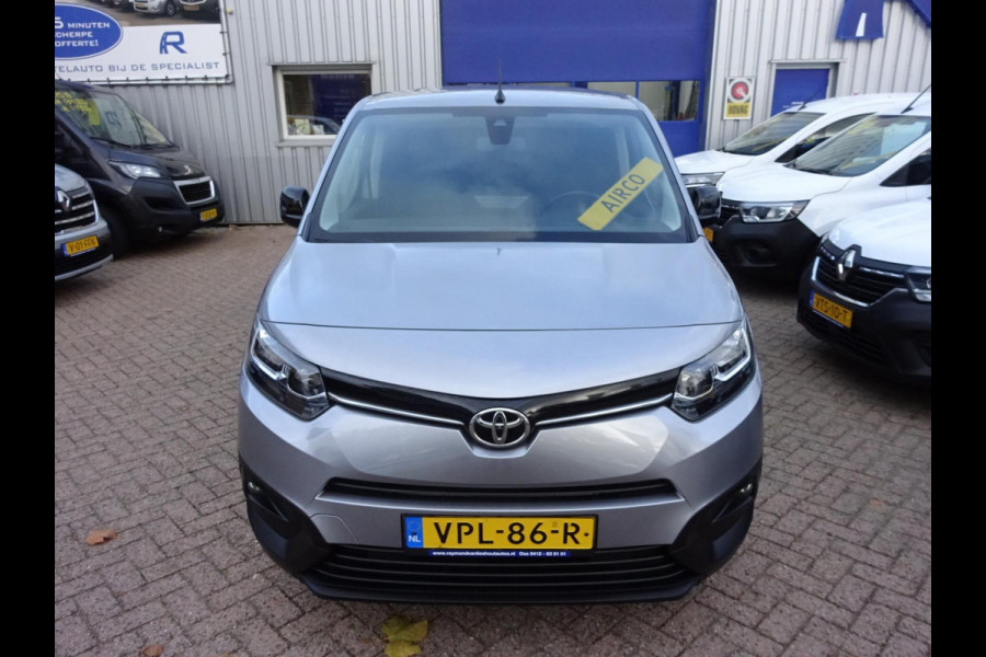 Toyota PROACE CITY 1.5 D-4D Navigator Long 130 PK NAVI CRUISE PDC Toyota PROACE CITY 1.5 D-4D Navigator Long 130 PK NAVI CRUISE PDC