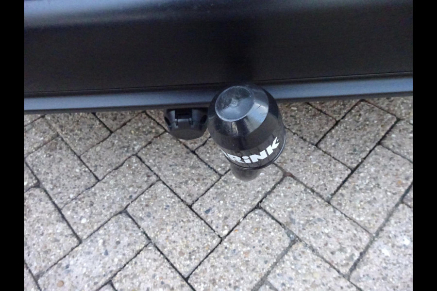 Toyota PROACE CITY 1.5 D-4D Navigator Long 130 PK NAVI CRUISE PDC Toyota PROACE CITY 1.5 D-4D Navigator Long 130 PK NAVI CRUISE PDC