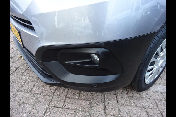 Toyota PROACE CITY 1.5 D-4D Navigator Long 130 PK NAVI CRUISE PDC Toyota PROACE CITY 1.5 D-4D Navigator Long 130 PK NAVI CRUISE PDC