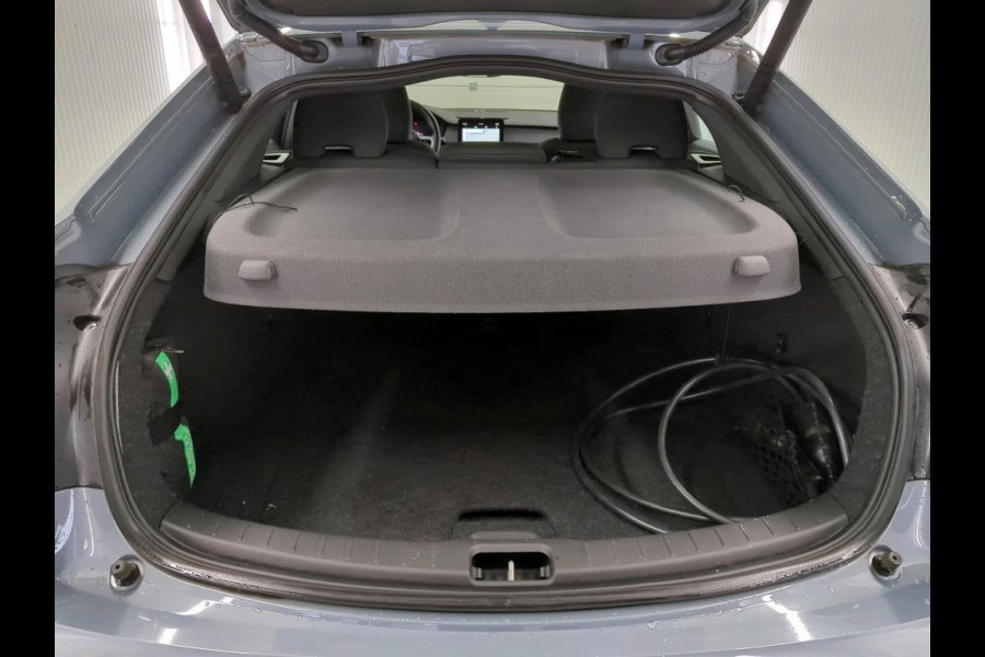 Polestar 2 Long Range AWD Launch 78kWh | Navi | Camera | Pano | Trekhaak Polestar 2 Long Range AWD Launch 78kWh | Navi | Camera | Pano | Trekhaak