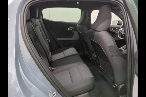 Polestar 2 Long Range AWD Launch 78kWh | Navi | Camera | Pano | Trekhaak Polestar 2 Long Range AWD Launch 78kWh | Navi | Camera | Pano | Trekhaak