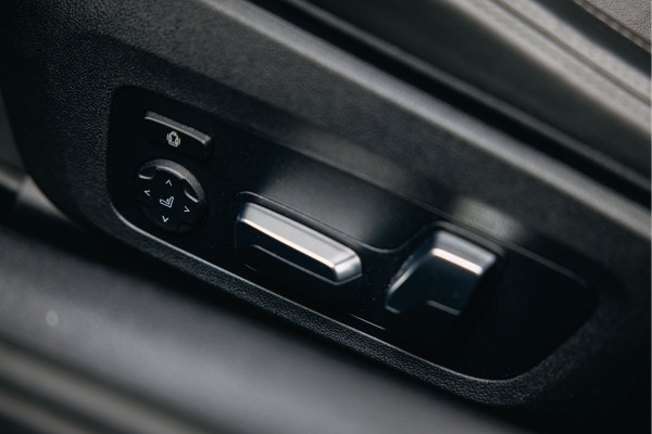 BMW 8 Serie M850i xDrive High Executive | Cabrio | Head-Up | 360 Camera | Bowers & Wilkins | Stuurverwarming | BMW 8 Serie M850i xDrive High Executive | Cabrio | Head-Up | 360 Camera | Bowers & Wilkins | Stuurverwarming |