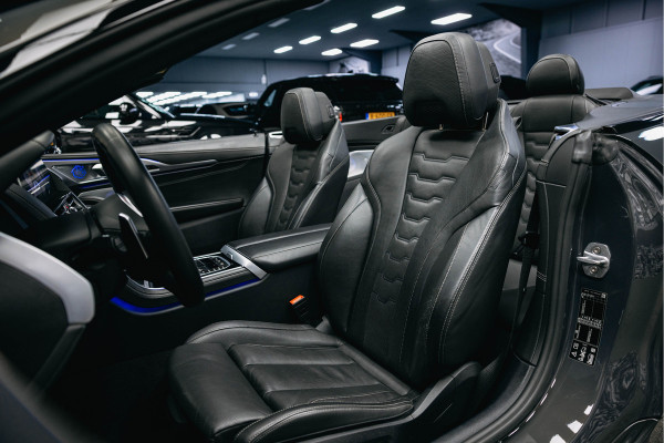 BMW 8 Serie M850i xDrive High Executive | Cabrio | Head-Up | 360 Camera | Bowers & Wilkins | Stuurverwarming | BMW 8 Serie M850i xDrive High Executive | Cabrio | Head-Up | 360 Camera | Bowers & Wilkins | Stuurverwarming |