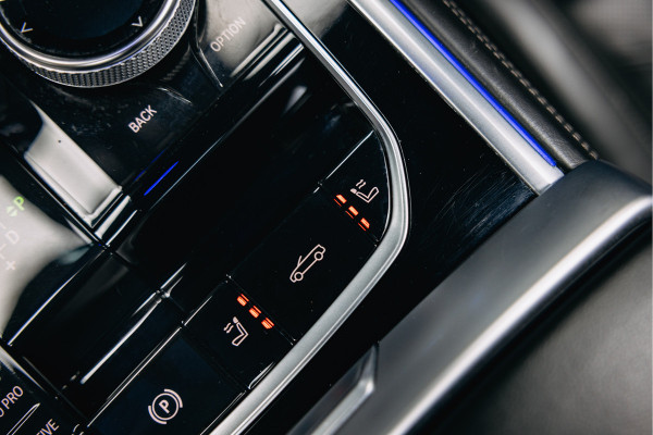 BMW 8 Serie M850i xDrive High Executive | Cabrio | Head-Up | 360 Camera | Bowers & Wilkins | Stuurverwarming | BMW 8 Serie M850i xDrive High Executive | Cabrio | Head-Up | 360 Camera | Bowers & Wilkins | Stuurverwarming |