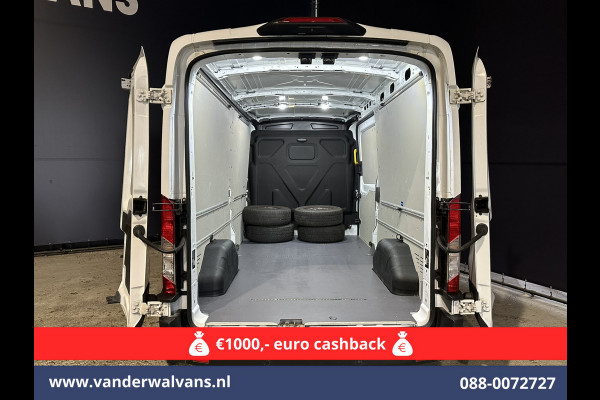 Ford Transit 2.0 TDCI 130pk L3H2 Euro6 Airco | Navigatie | Stoelverwarming | Camera | Apple Carplay | Android Auto LED, cruisecontrol, parkeersensoren, verwarmde voorruit, 2500kg trekvermogen