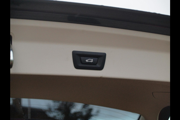 BMW iX3 Executive 80 kWh | SOH 99% | Panoramadak | Camera | Trekhaak | Sfeerverlichting | Apple Carplay |