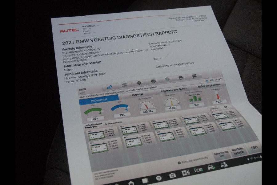 BMW iX3 Executive 80 kWh | SOH 99% | Panoramadak | Camera | Trekhaak | Sfeerverlichting | Apple Carplay |