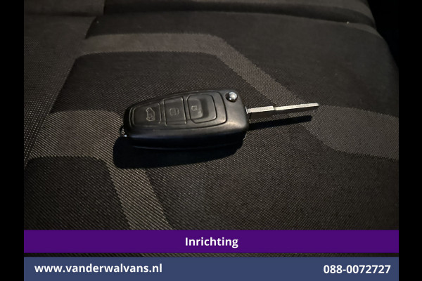 Ford Transit Connect 1.5 TDCI 101pk L1H1 Inrichting Euro6 Airco | 3-Zits | Cruisecontrol | Trekhaak Verwarmde voorruit, Bijrijdersbank Ford Transit Connect 1.5 TDCI 101pk L1H1 Inrichting Euro6 Airco | 3-Zits | Cruisecontrol | Trekhaak Verwarmde voorruit, Bijrijdersbank