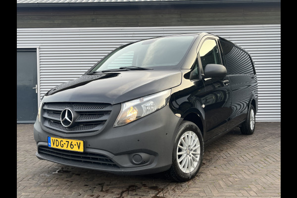 Mercedes-Benz Vito 111 CDI | Achter deuren Mercedes-Benz Vito 111 CDI | Achter deuren