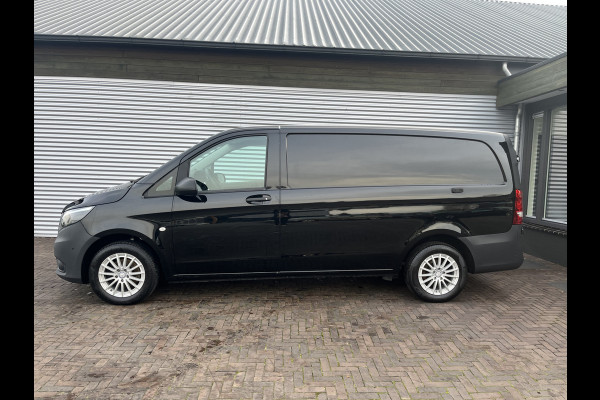 Mercedes-Benz Vito 111 CDI | Achter deuren Mercedes-Benz Vito 111 CDI | Achter deuren