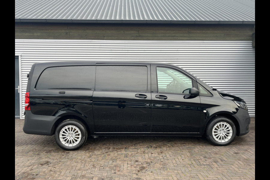 Mercedes-Benz Vito 111 CDI | Achter deuren Mercedes-Benz Vito 111 CDI | Achter deuren