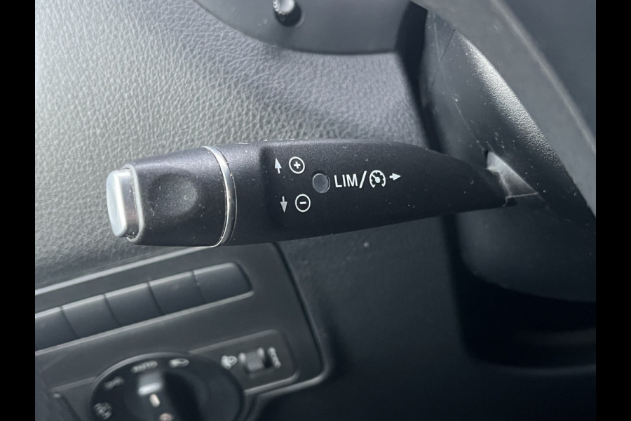 Mercedes-Benz Vito 111 CDI | Achter deuren Mercedes-Benz Vito 111 CDI | Achter deuren