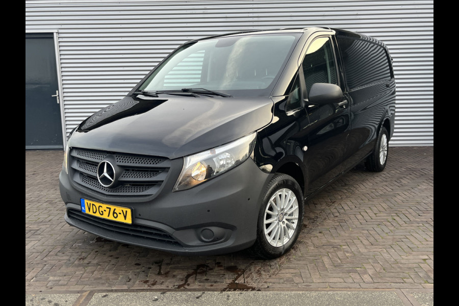 Mercedes-Benz Vito 111 CDI | Achter deuren Mercedes-Benz Vito 111 CDI | Achter deuren
