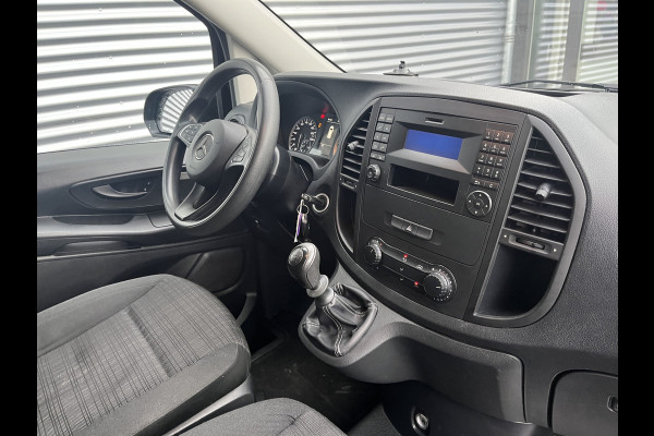 Mercedes-Benz Vito 111 CDI | Achter deuren Mercedes-Benz Vito 111 CDI | Achter deuren