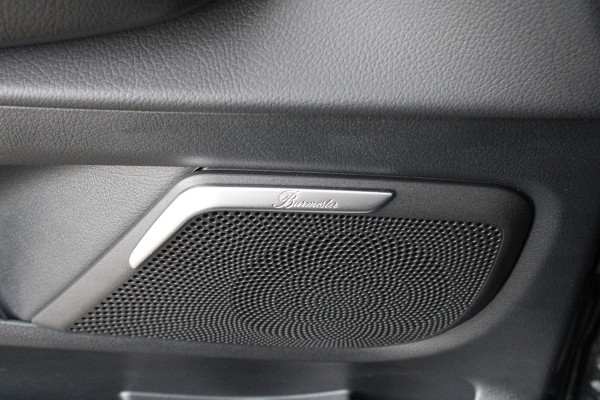 Mercedes-Benz V-Klasse 300d / Exclusive / 6/7-Pers / Luchtv / Pano / INCL BTW-BPM / 2x Elec Schuifd / 360 Cam / Burmester / Vol Opties / NIEUW!!