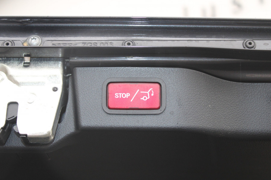 Mercedes-Benz V-Klasse 300d / Exclusive / 6/7-Pers / Luchtv / Pano / INCL BTW-BPM / 2x Elec Schuifd / 360 Cam / Burmester / Vol Opties / NIEUW!!