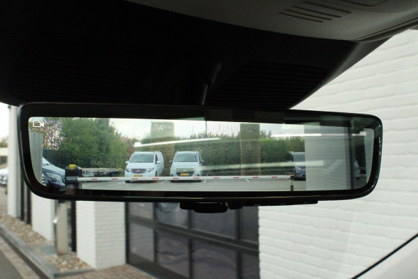 Mercedes-Benz V-Klasse 300d / Exclusive / 6/7-Pers / Luchtv / Pano / INCL BTW-BPM / 2x Elec Schuifd / 360 Cam / Burmester / Vol Opties / NIEUW!!