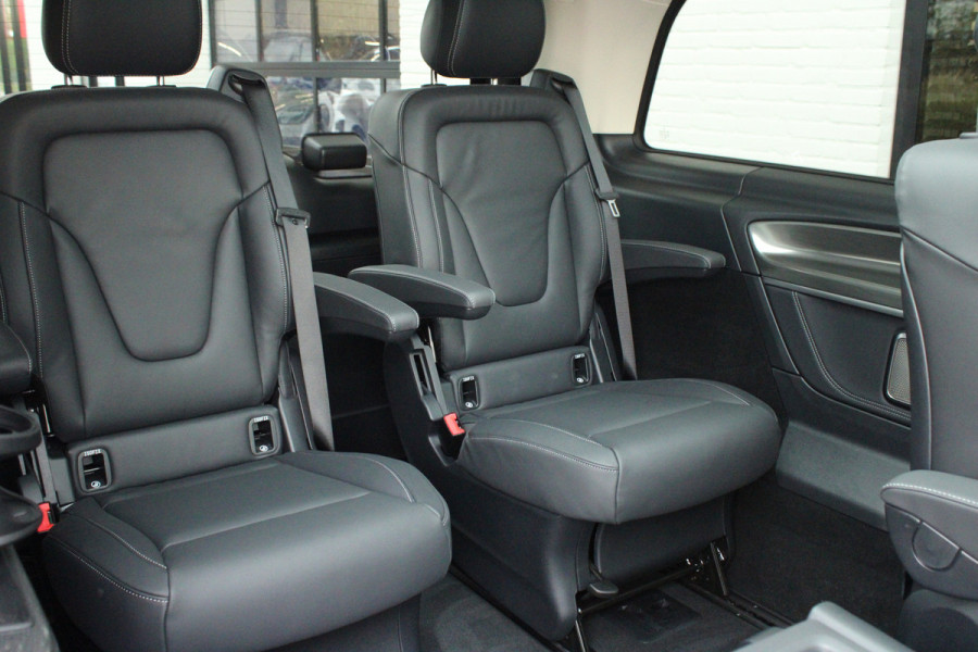 Mercedes-Benz V-Klasse 300d / Exclusive / 6/7-Pers / Luchtv / Pano / INCL BTW-BPM / 2x Elec Schuifd / 360 Cam / Burmester / Vol Opties / NIEUW!!