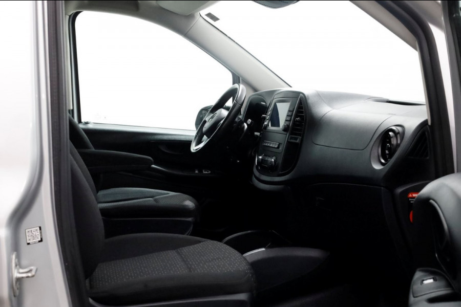 Mercedes-Benz Vito 114 CDI 136pk Compact 9G Automaat 2x Schuifdeur/LED/Camera/Navi/Inrichting 05-2022 Mercedes-Benz Vito 114 CDI 136pk Compact 9G Automaat 2x Schuifdeur/LED/Camera/Navi/Inrichting 05-2022