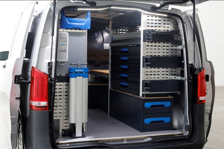 Mercedes-Benz Vito 114 CDI 136pk Compact 9G Automaat 2x Schuifdeur/LED/Camera/Navi/Inrichting 05-2022 Mercedes-Benz Vito 114 CDI 136pk Compact 9G Automaat 2x Schuifdeur/LED/Camera/Navi/Inrichting 05-2022