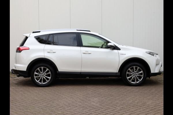 Toyota RAV4 2.5 Hybrid AWD Executive | Schuifdak | 360 Camera | Trekhaak Toyota RAV4 2.5 Hybrid AWD Executive | Schuifdak | 360 Camera | Trekhaak