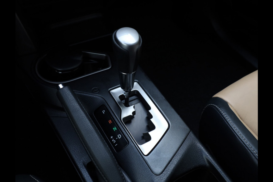 Toyota RAV4 2.5 Hybrid AWD Executive | Schuifdak | 360 Camera | Trekhaak Toyota RAV4 2.5 Hybrid AWD Executive | Schuifdak | 360 Camera | Trekhaak