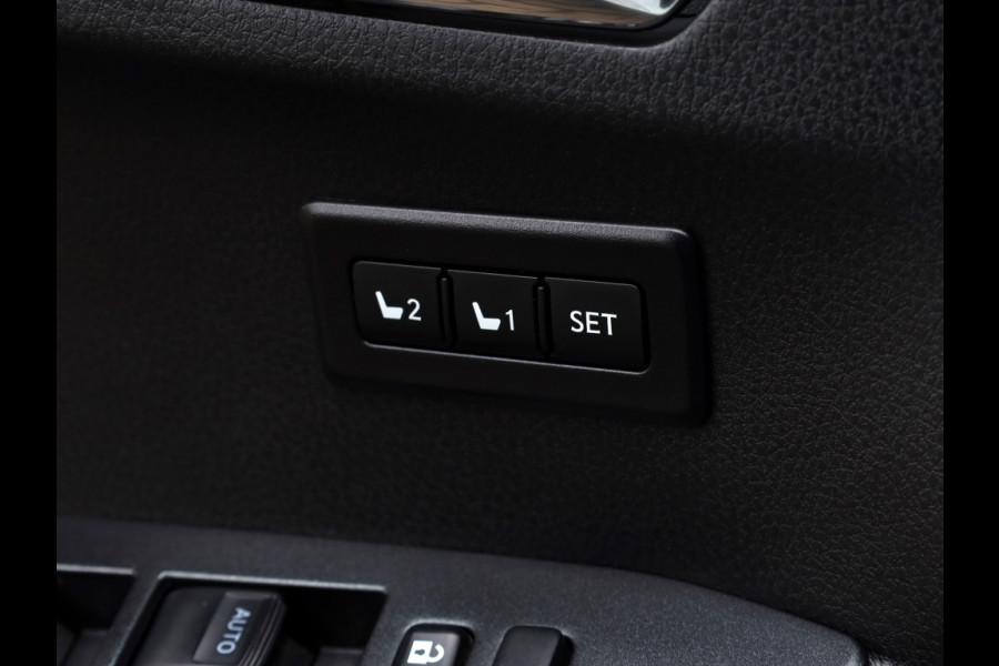 Toyota RAV4 2.5 Hybrid AWD Executive | Schuifdak | 360 Camera | Trekhaak Toyota RAV4 2.5 Hybrid AWD Executive | Schuifdak | 360 Camera | Trekhaak