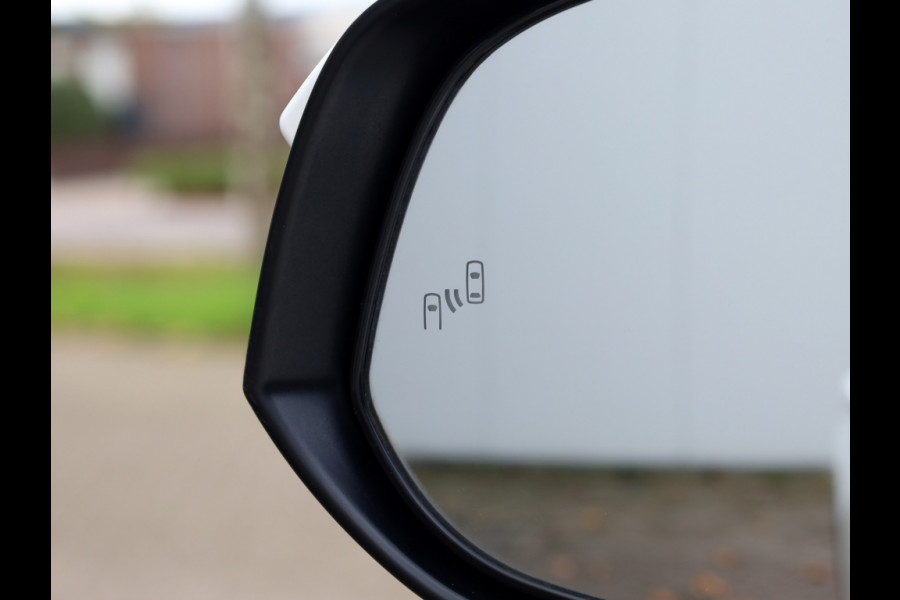 Toyota RAV4 2.5 Hybrid AWD Executive | Schuifdak | 360 Camera | Trekhaak Toyota RAV4 2.5 Hybrid AWD Executive | Schuifdak | 360 Camera | Trekhaak