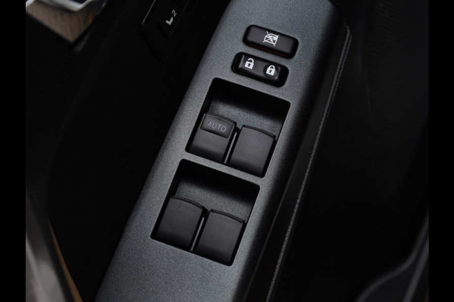 Toyota RAV4 2.5 Hybrid AWD Executive | Schuifdak | 360 Camera | Trekhaak Toyota RAV4 2.5 Hybrid AWD Executive | Schuifdak | 360 Camera | Trekhaak