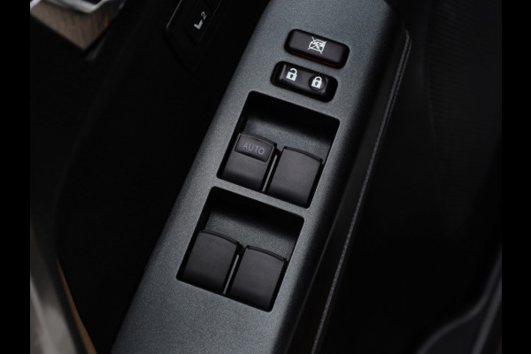 Toyota RAV4 2.5 Hybrid AWD Executive | Schuifdak | 360 Camera | Trekhaak Toyota RAV4 2.5 Hybrid AWD Executive | Schuifdak | 360 Camera | Trekhaak