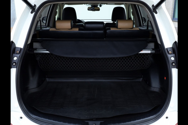 Toyota RAV4 2.5 Hybrid AWD Executive | Schuifdak | 360 Camera | Trekhaak Toyota RAV4 2.5 Hybrid AWD Executive | Schuifdak | 360 Camera | Trekhaak